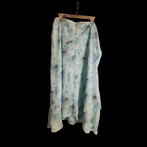 Cute plus size blue skirt